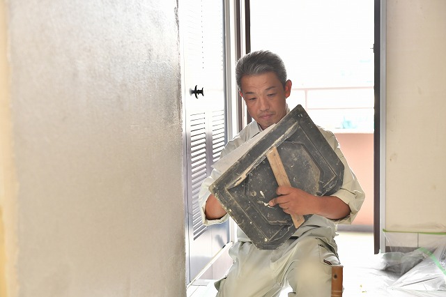 左官工事風景　中西工業　熊本県　伝統工法